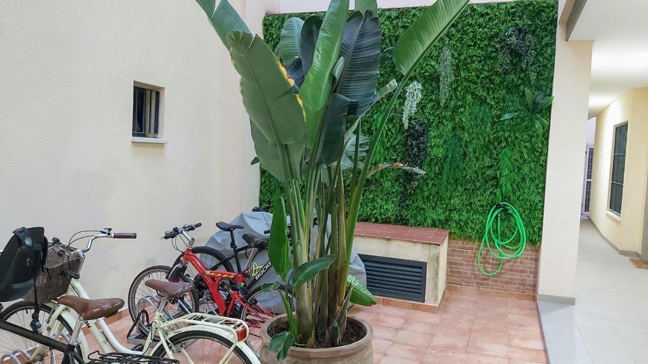 Misterhost Duplex Centrico Y Tranquilo Wifi Smarttv Apartment Seville Luaran gambar